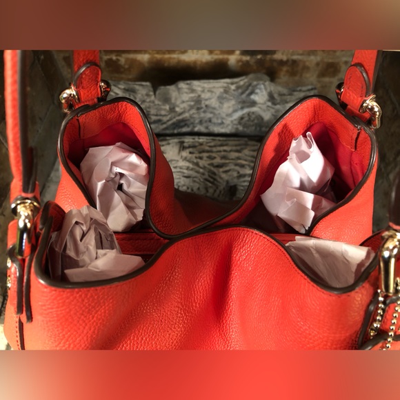 💥Moving to @the_bag_guy💥Coach - Edie 31 Pebbled Leather Shoulder Bag - Picture 11 of 17